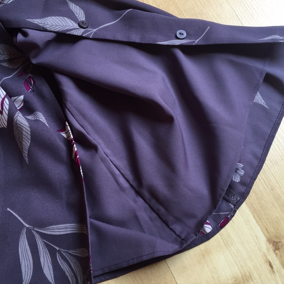 Banana Republic Purple Floral Top - Picture 5 of 5
